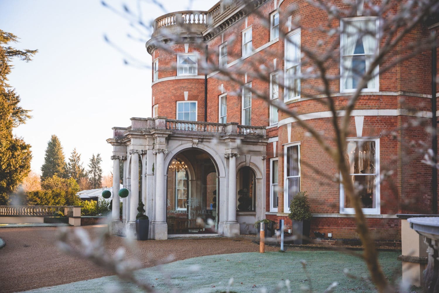 Oakley Hall Hotel Basingstoke Exterior photo