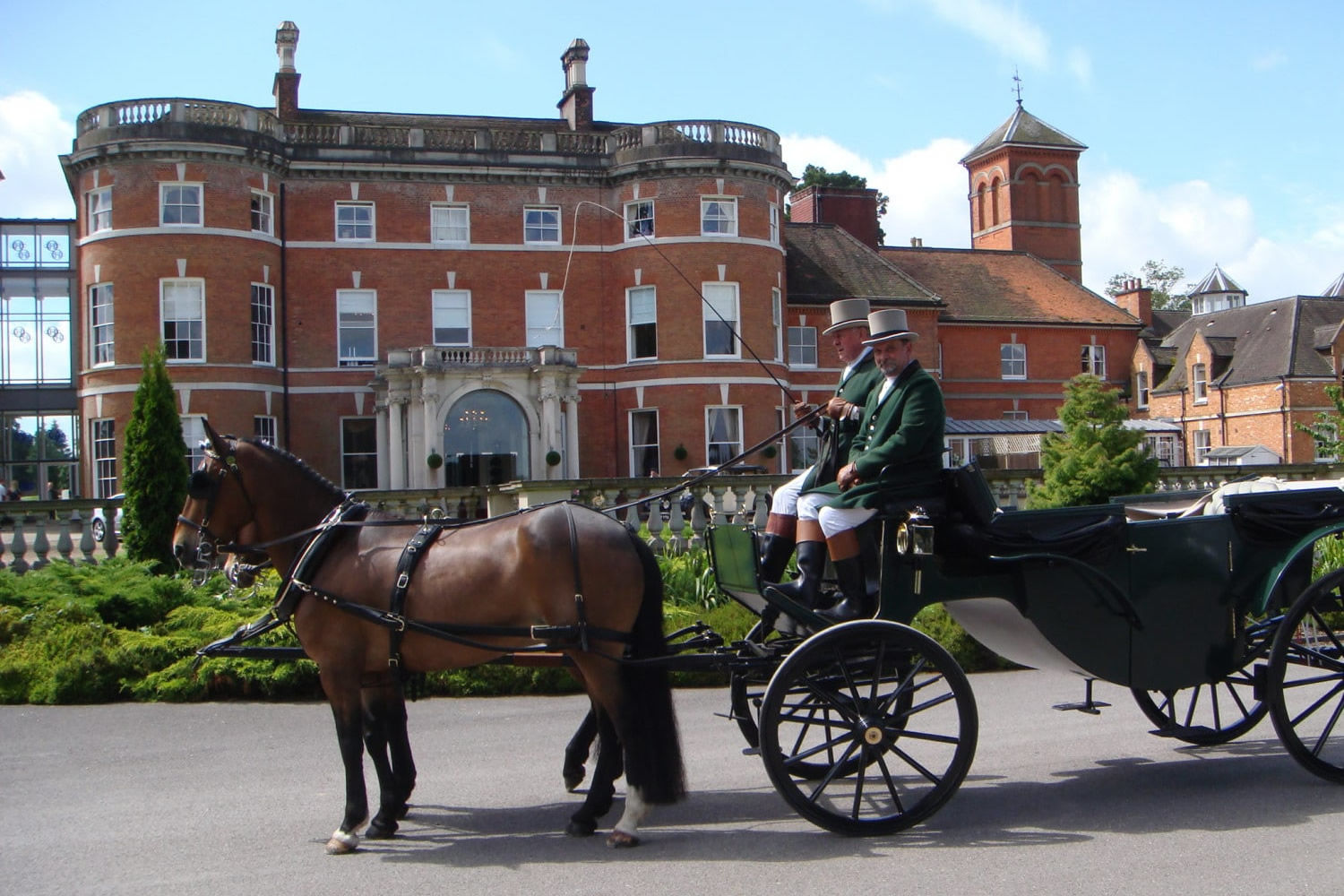 Oakley Hall Hotel Basingstoke Exterior photo